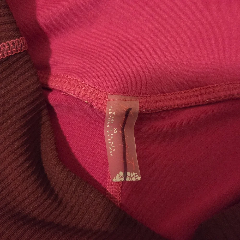 Free People Movement Hot Pink Workout Leggings - Picture 2 of 2
